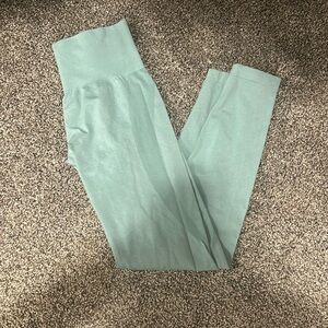 NVGTN Leggings green sage Size M